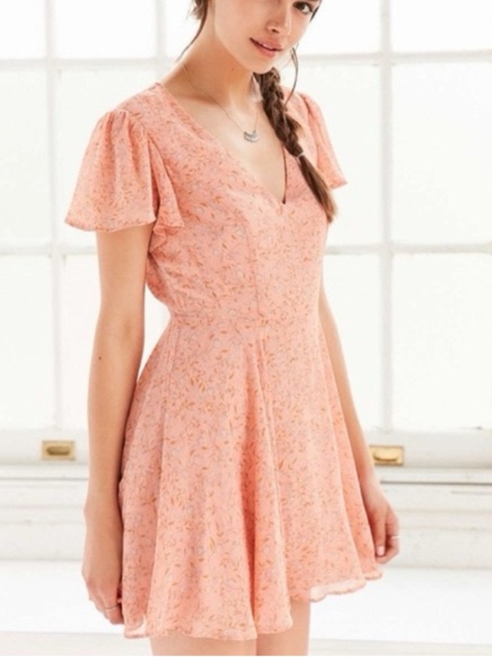 Urban Outfitters | Kimchi Blue Peach Floral V-Neck Fit & Flare Dress